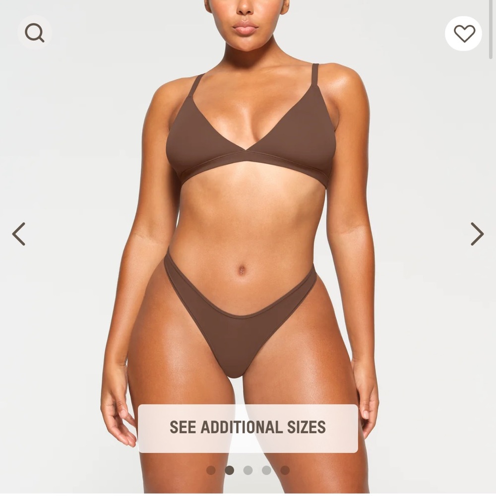 Skims Fits Everybody Triangle Bralette small